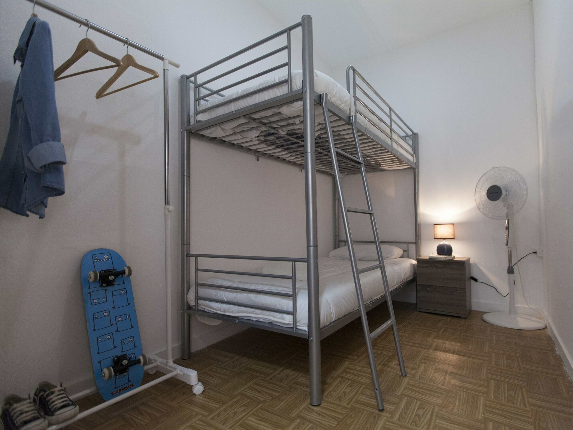 Guest House First Floor Lagos Bagian luar foto